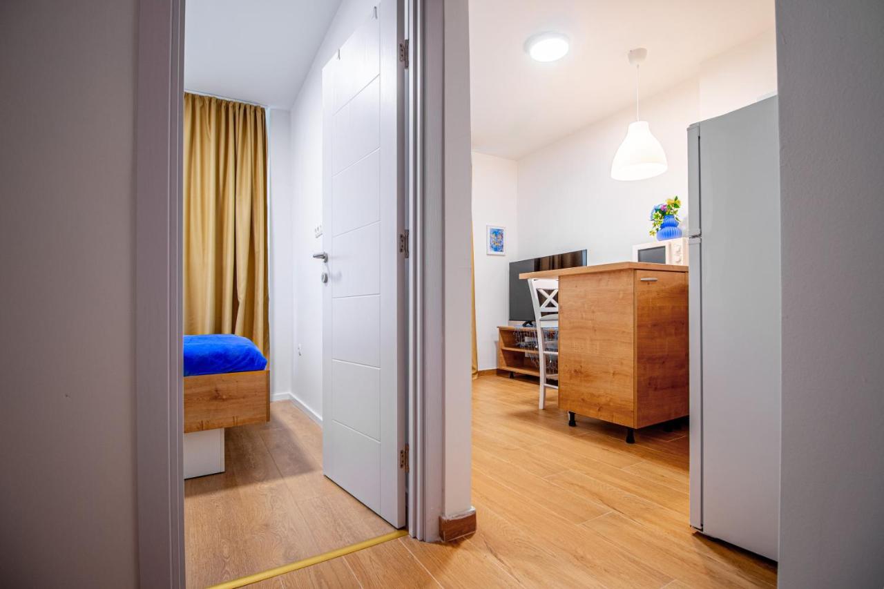 Apartments Euphoria East リエカ エクステリア 写真
